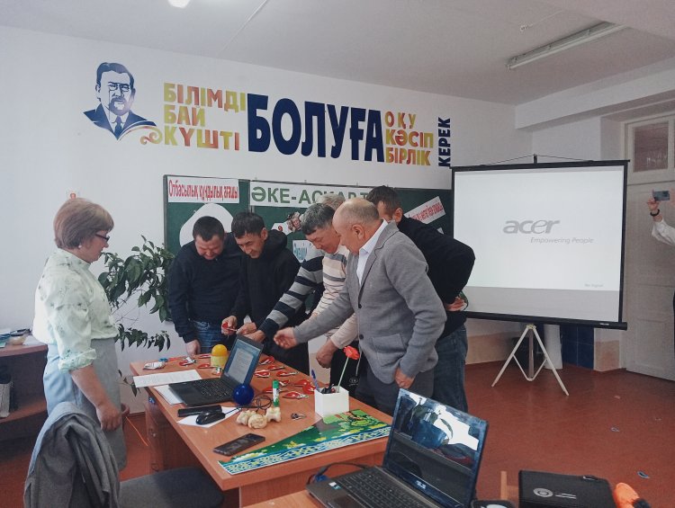 "ДАНАЛЫҚ  МЕКТЕБІ" КЛУБЫ. АТА-АНАЛАРДЫ ПЕДАГОГИКАЛЫҚ ҚОЛДАУ