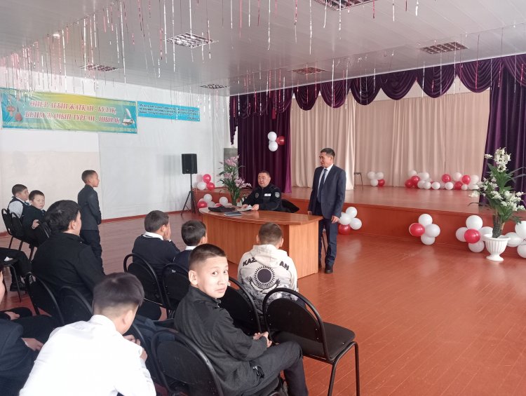 Зорлық - зомбылықсыз  16 күндік белсенді   іс - қимыл