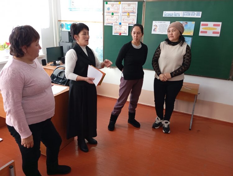 Баланың бас ұстазы ата - ана