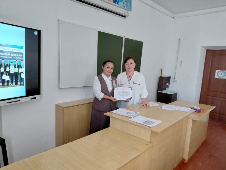 Аудндық және тамыз кезеңінің қатысушылары